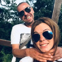 Exhibitionist_couple's Avatar Pic