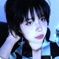 Dolli_virginpussy's Avatar Pic