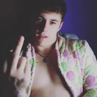 loverlover19yrs's Profile Pic
