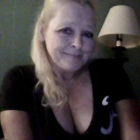 HOTANDWET4U's Profile Pic