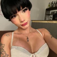 Gambar Avatar Isabel_Escorcia