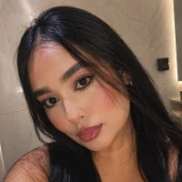 emma_lye's Avatar Pic