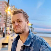 lordjonaslive's Profile Pic