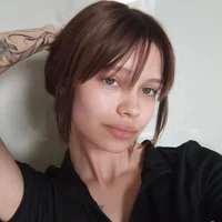 emilyolk's Profile Pic