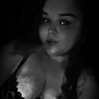 Ảnh đại diện của StonerChick43