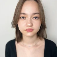 Gambar Profil LynnaLyonssy