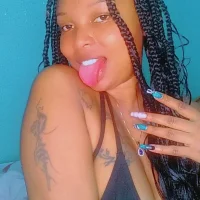 Tiffahbooby's Profile Pic