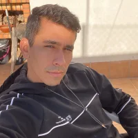 hothornyboy28 এর প্রোফাইল ছবি