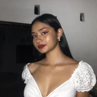 antooneellaa_'s Profile Pic