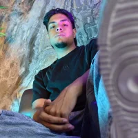 รูปโปรไฟล์ของ Adrian_Montel