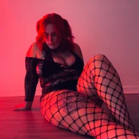 peachyy2496 Adlı Modelin Avatarı