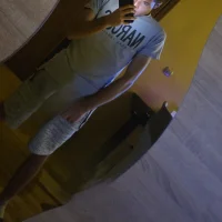 itspinkandbig's Profile Pic