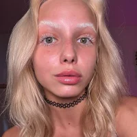 barbiedollhouse's Avatar Pic