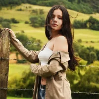 Iris__smith's Profile Pic