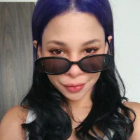 LadyAvalon Adlı Modelin Avatarı