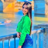 SarahOrtiz_ 아바타 사진