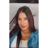 EmilyBarrett's Profile Pic