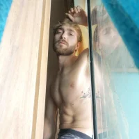 hottboypt's Profile Pic