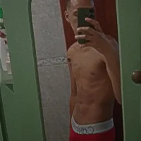 tupapi2584's Profile Pic