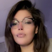 Nicki2k20's Avatar Photo