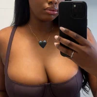 BeautifulAna 的個人資料圖片