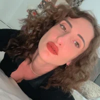 Leah_Marie's Avatar Pic