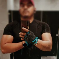 Royevil's Profile Pic