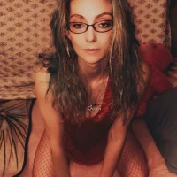 Zdjęcie profilowe modela Dividing_Visitor