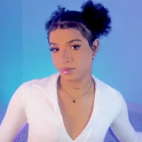 nikolle_mistrreHots' Avatar Pic