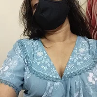sanvi219 Adlı Modelin Canlı XXX Sohbeti