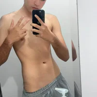 Pablop14 webcam model