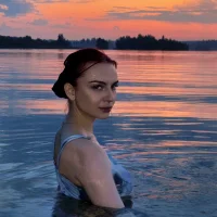 Emily_Kolin's Profile Pic