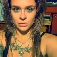 Weiirdbarbiie1's Profile Pic