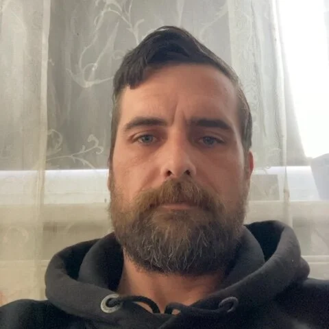 ratschi81 profile photo