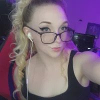 Ruby_Rogu3's Avatar Pic