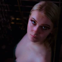 daisy_girl98's Profile Pic