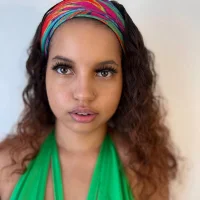 chanelbagley33's Profile Pic