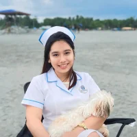 Ảnh đại diện của urqueendominant