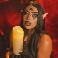 RiriiBrunette__ – avatarbillede