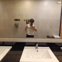 andrdosfn 的個人資料圖片