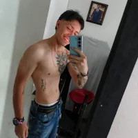 Ethan_boy24's Profile Pic