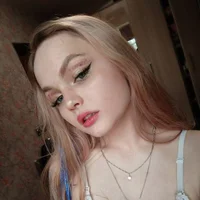 GraceRobins Φωτ, Προφίλ