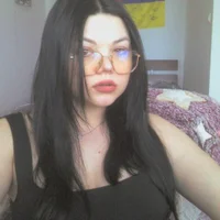 vvikkiii 的个人资料图片