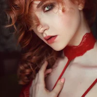 Velanique's Profile Pic