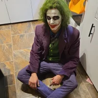 averageguytv 的个人资料图片