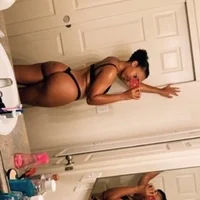 ddyale's Profile Pic