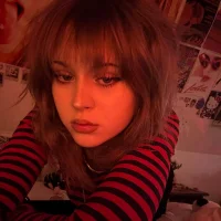 meganflowerz's Avatar Pic