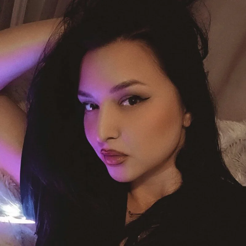 NicolleSins profile photo