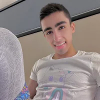 Профилна снимка на SkylerFemboy