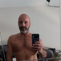 hungandsensitive Poză de profil